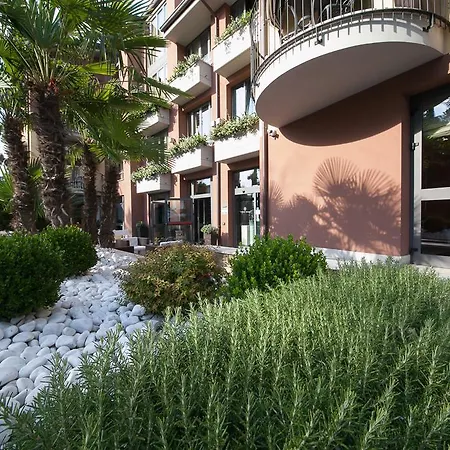 Otel Aurora Sirmione
